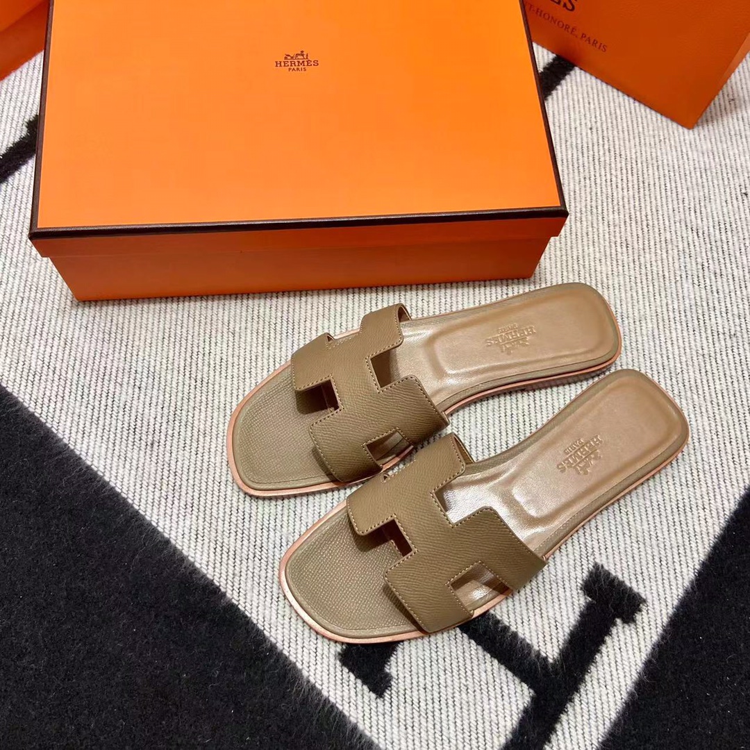 에르메스 올수공 오란 슬리퍼 샌들 앱송 118